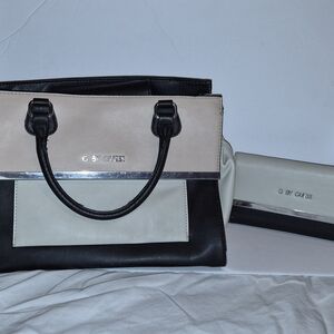 G by Guess Black and Cream Women's Bag